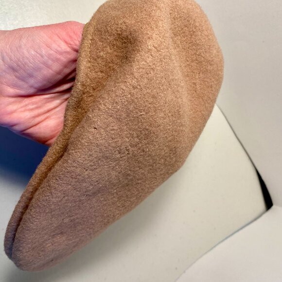 KANGOL blue 100% Pure New Wool 504 Seamless Flat Cap Medium, Camel/LghtBrw - Picture 8 of 12